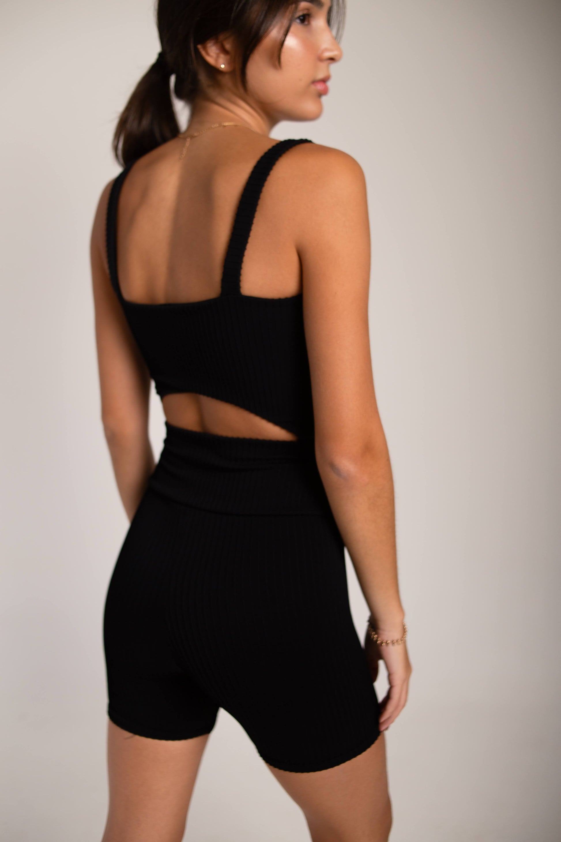 Macaquinho Recortes Canelado